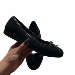 Giani Bernini Black Flats